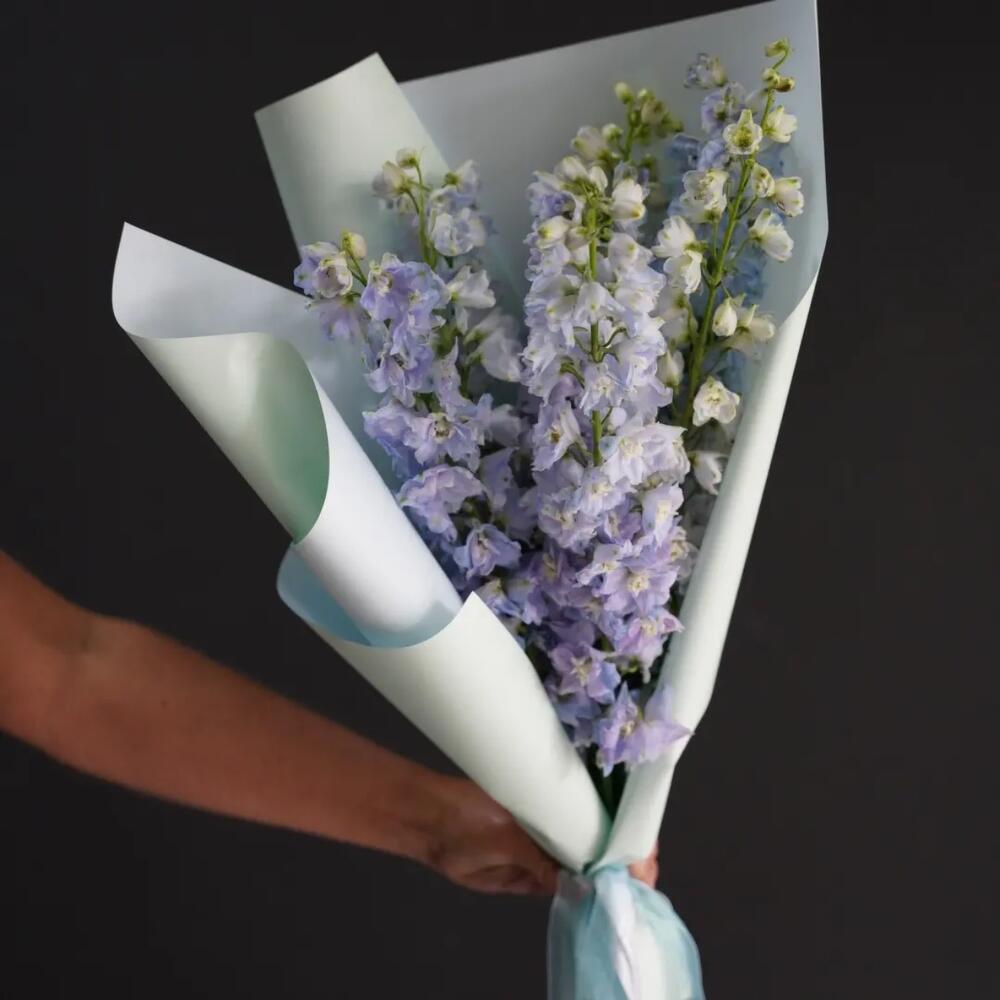 Небесно-голубой букет